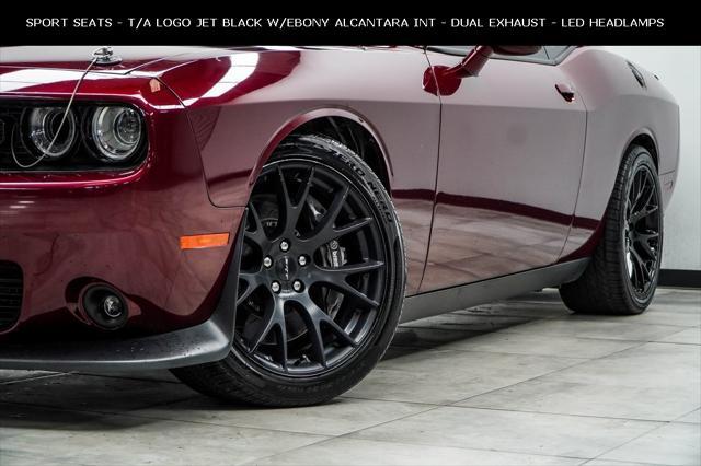 2017 dodge challenger r/t 392