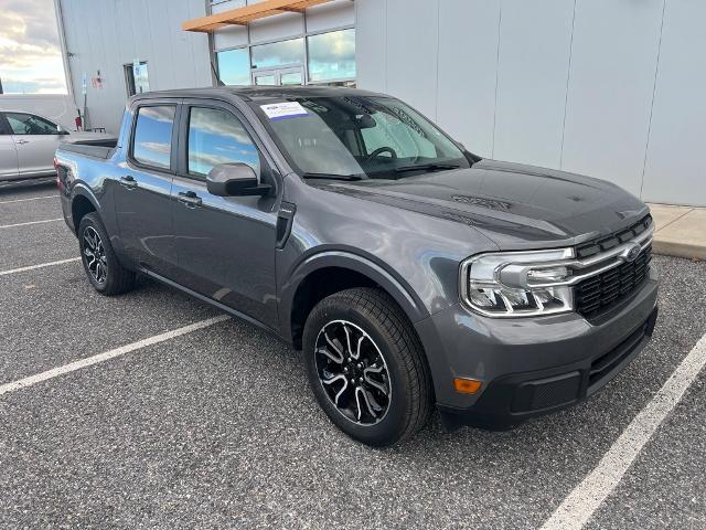 2023 ford maverick lariat