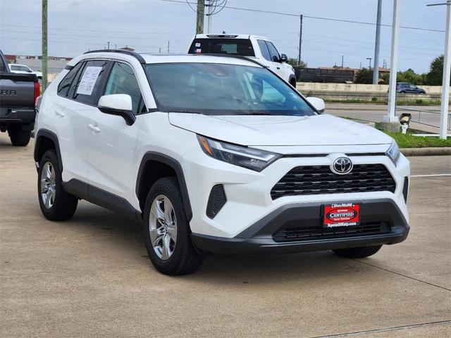 2024 toyota rav4 xle