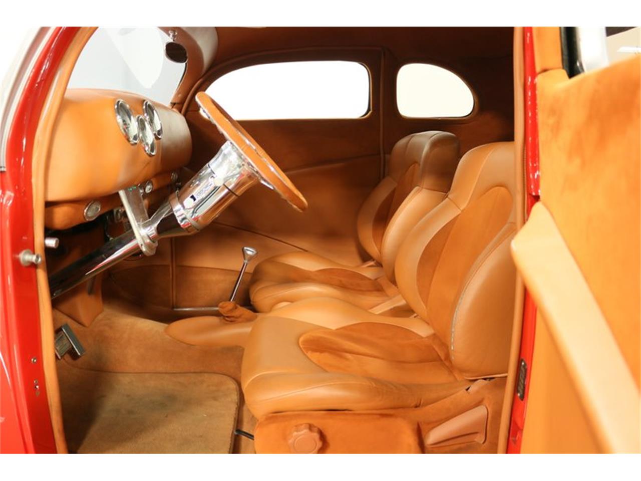 1935 ford 5 window coupe