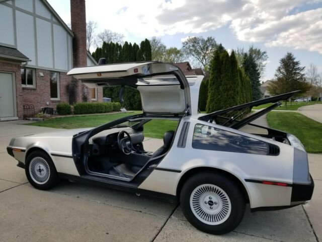 mint condition dmc-12