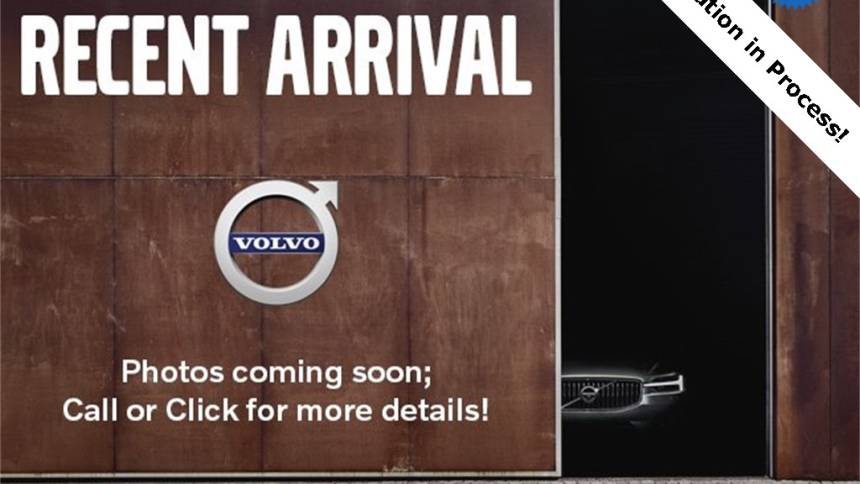 2024 volvo s60 b5 plus dark theme