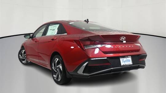 2024 Hyundai Elantra