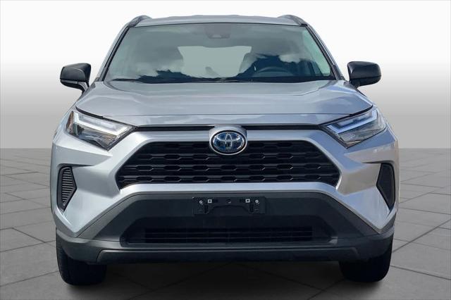 2024 toyota rav4 hybrid le
