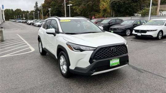 2023 toyota corolla cross le