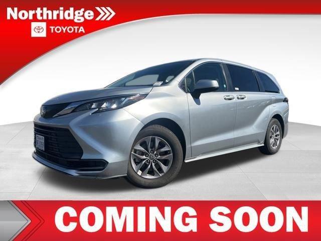 2023 toyota sienna