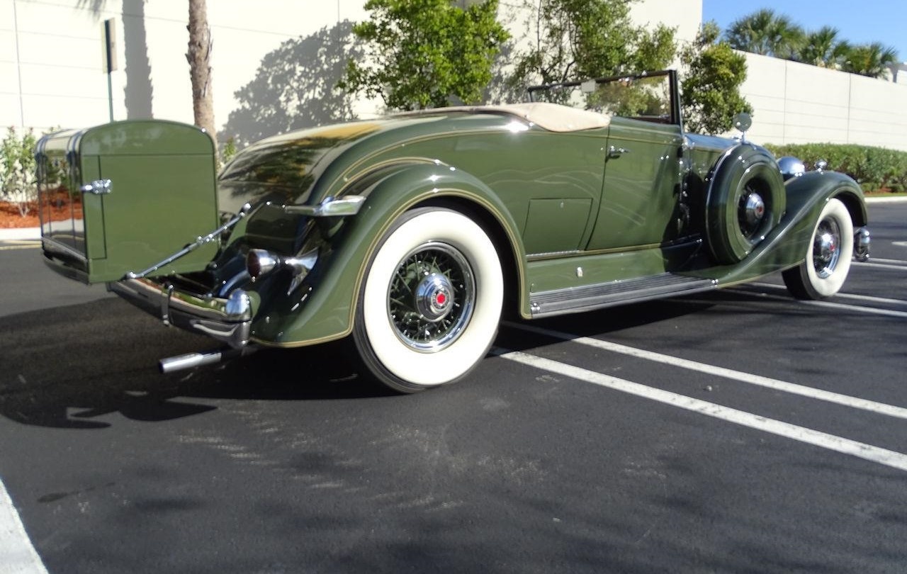 1934 packard super eight