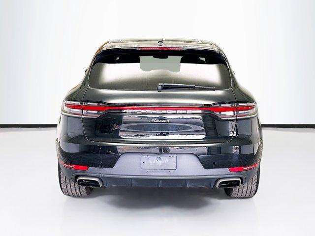 2020 porsche macan base