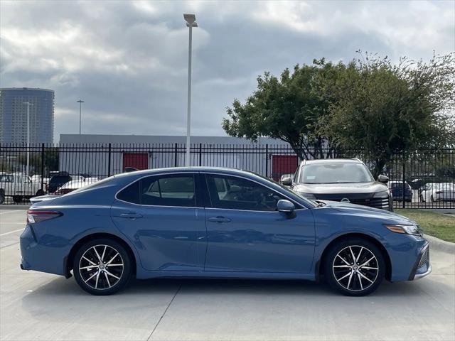 2023 toyota camry xse