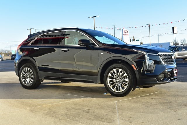 2024 cadillac xt4 premium luxury