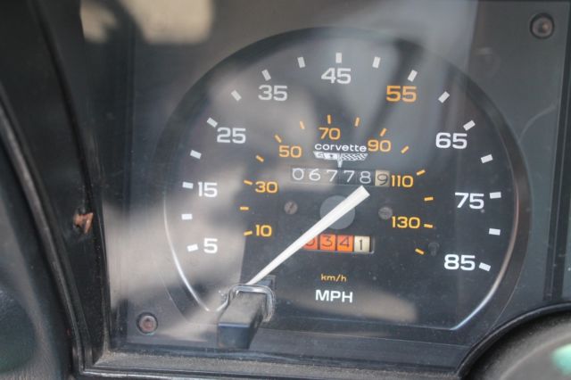 1981 chevrolet corvette, 4-speed manual, t-tops, red on black