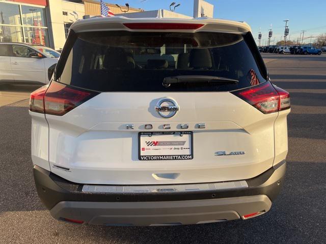 2021 nissan rogue sl