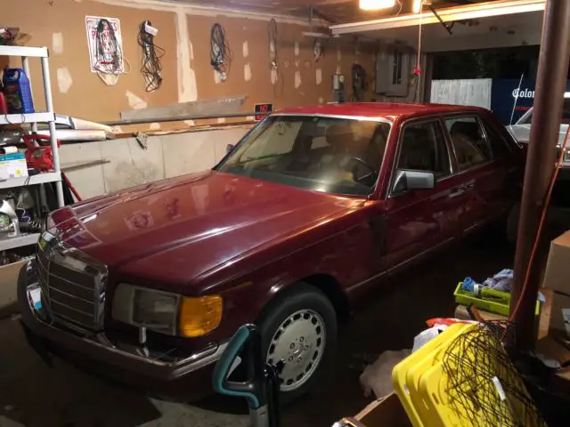 1989 mercedes benz 560sel very good condition. 99% rust free!