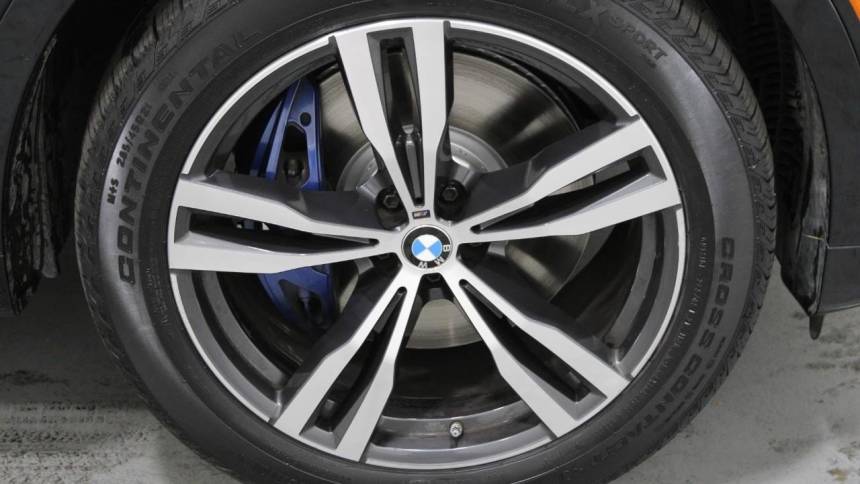 2022 bmw x7 m50i