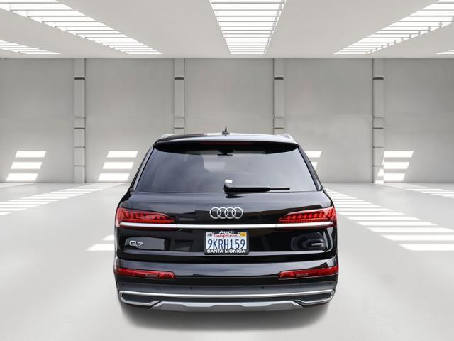 2024 audi q7 45 premium