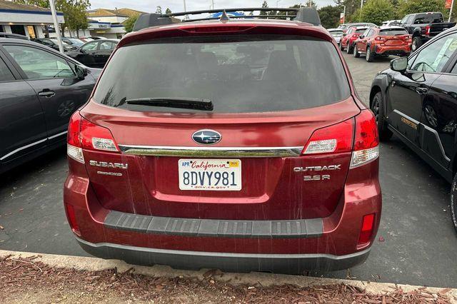2011 subaru outback 3.6r limited