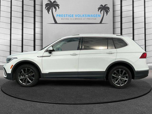 2022 volkswagen tiguan se