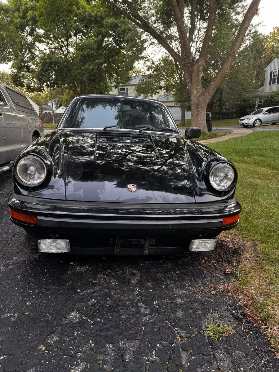 1977 porsche 911 black targa