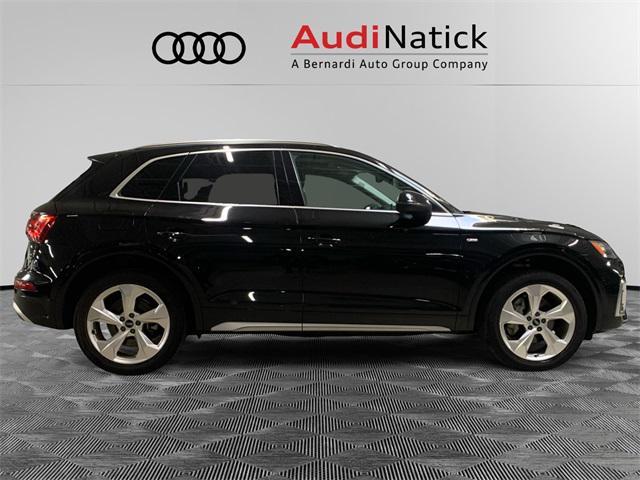 2022 audi q5 45 s line premium plus