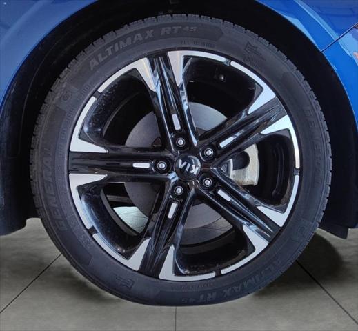 2021 kia k5 gt-line