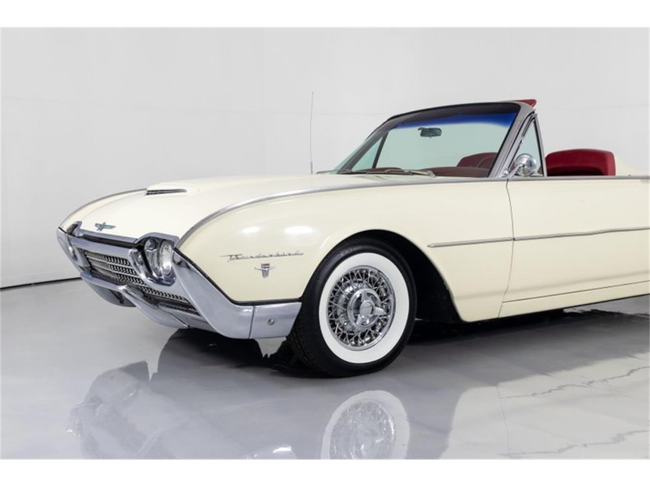 1962 ford thunderbird