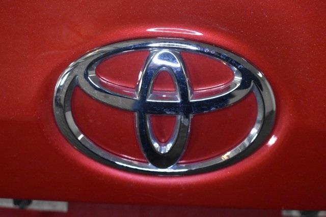 2017 toyota corolla se se 4dr sedan 6m for sale in saco, maine