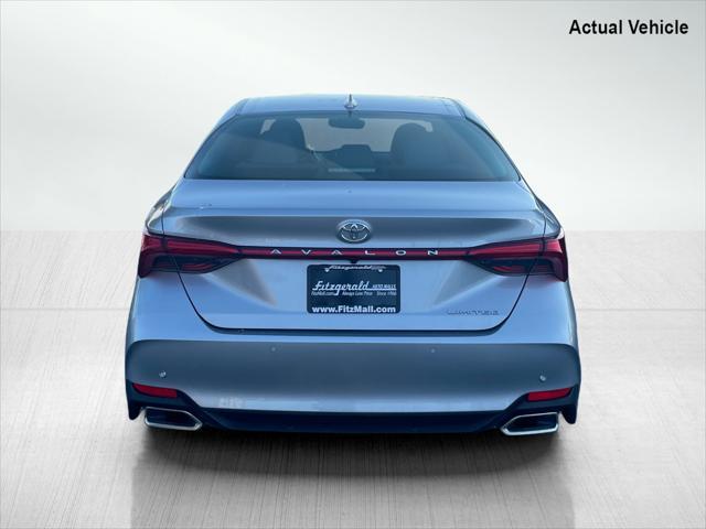 2019 toyota avalon limited