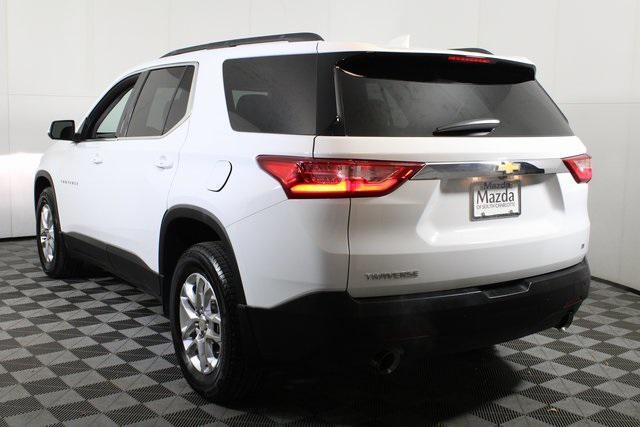 2021 chevrolet traverse lt cloth