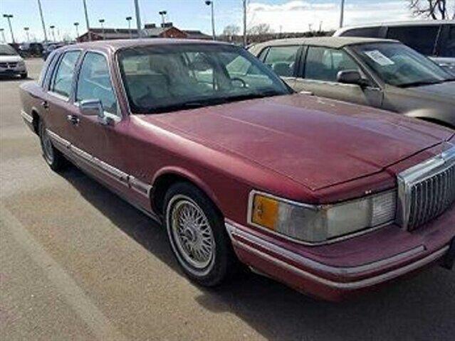 1993 lincoln town car signature
