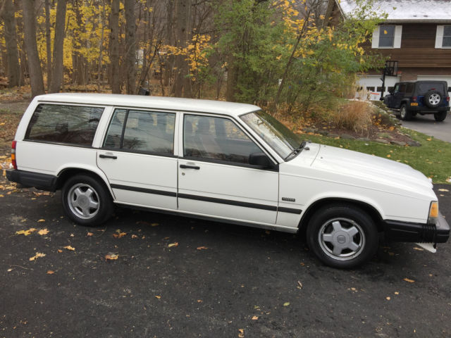 1987 volvo 740 turbo wagon amazing condition runs perfect 1 owner california car