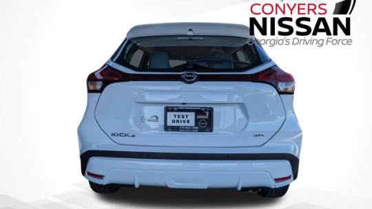 2024 Nissan Kicks sr premium package