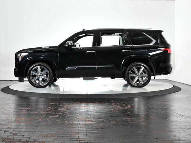 2023 toyota sequoia base