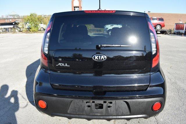 2018 kia soul base