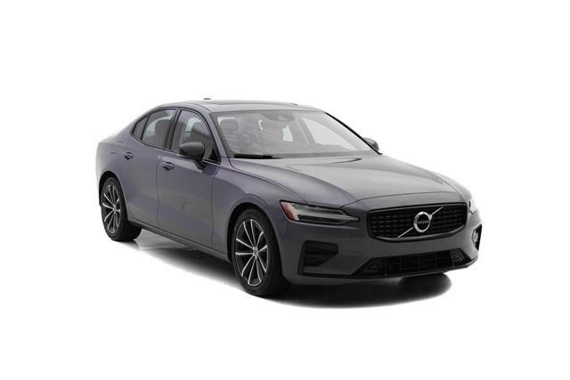 2022 volvo s60 b5 awd momentum