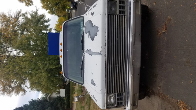 1982 chevy c30 3+3