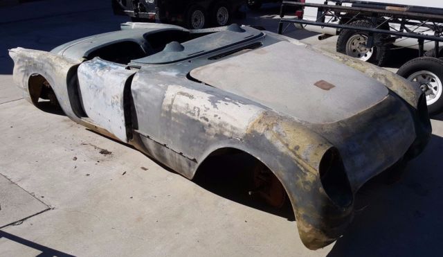 1954 chevrolet corvette convertible body no motor or trans