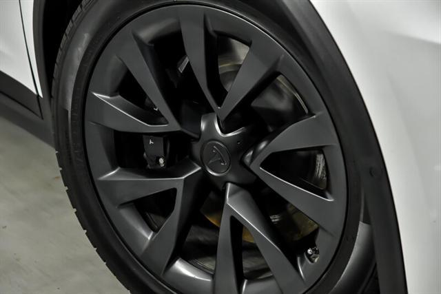 2022 tesla model x plaid tri motor all-wheel drive
