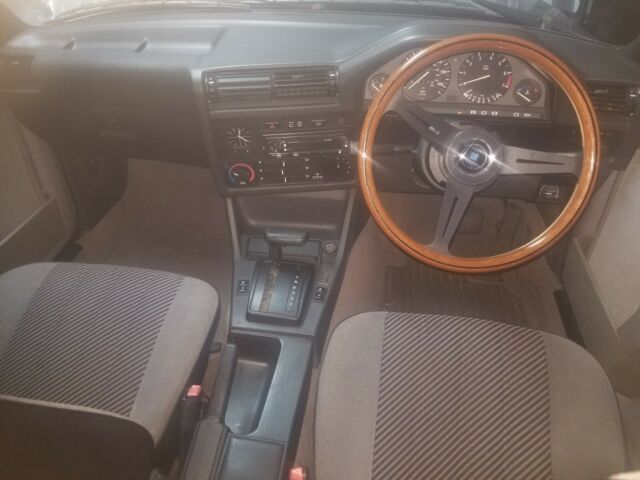 bmw e30 touring 320is