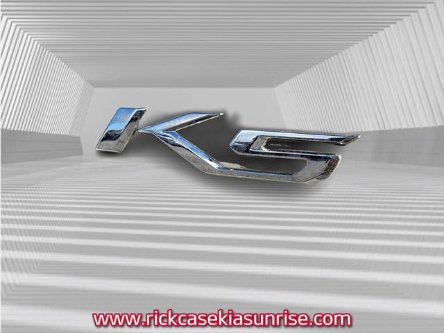 2021 kia k5 gt-line