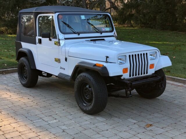1993 jeep wrangler super low miles 3 owners!! no reserve!!