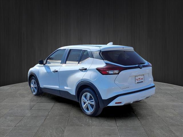 2022 nissan kicks s