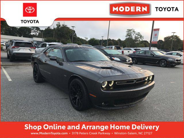 2017 dodge challenger r/t