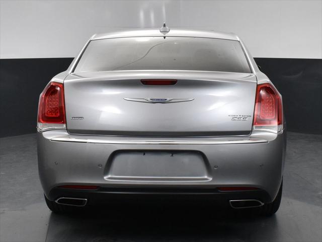2018 chrysler 300 limited