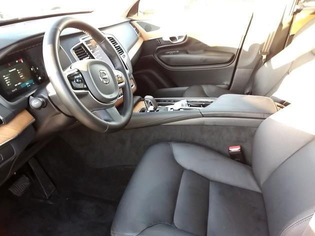 2024 volvo xc90 b5 plus bright theme