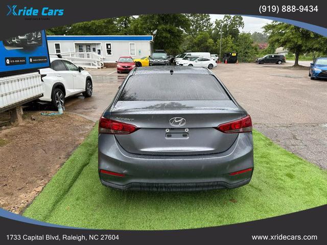 2019 hyundai accent se
