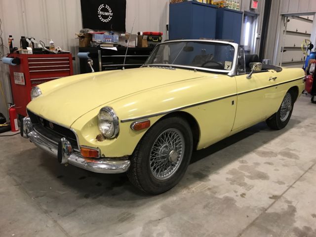 1970 mg mgb roadster with hardtop / overdrive transmission