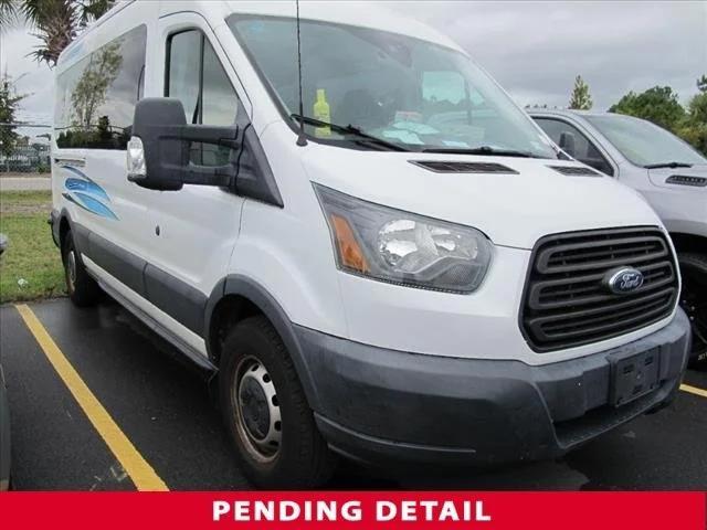 2015 ford transit-150 base