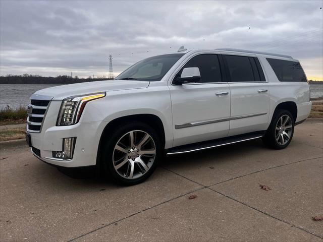 2017 cadillac escalade esv luxury