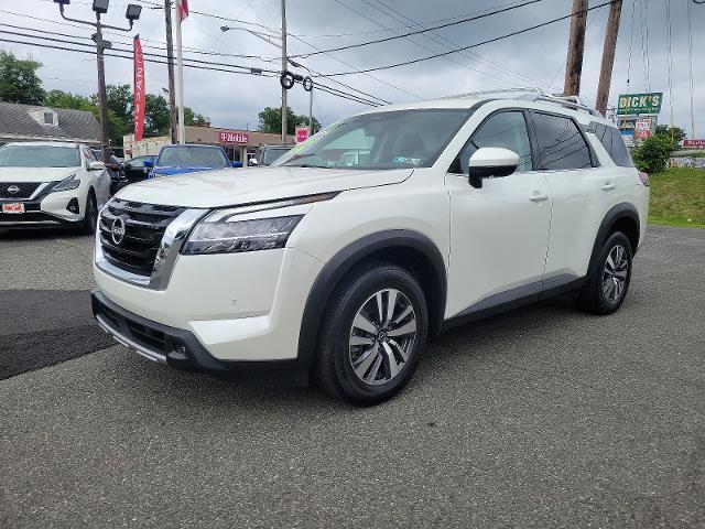 2023 nissan pathfinder sl