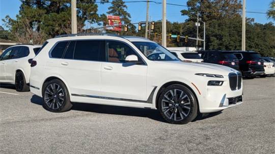 2025 BMW X7